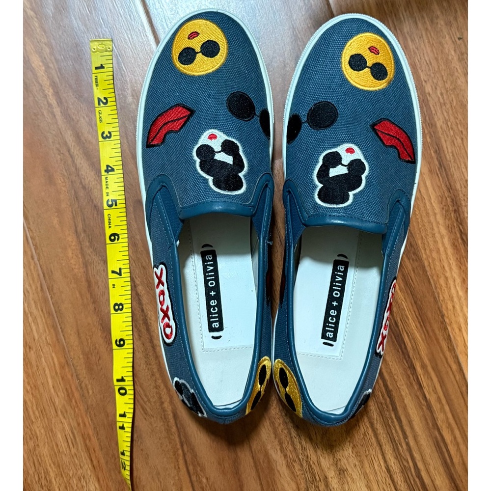 Alice + Olivia Pia Stace Face Embroidered Slip On High Platform Sneaker Shoe - Picture 5 of 12